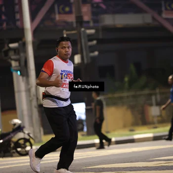 Runner Photo 4700333