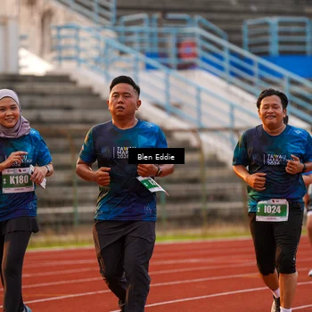 Runner Photo 4700335