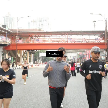 Runner Photo 4700345