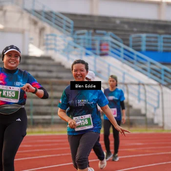 Runner Photo 4700378