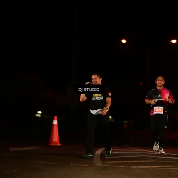 Runner Photo 4700397