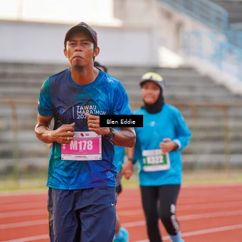 Runner Photo 4700402