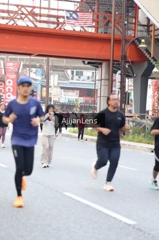 Runner Photo 4700404