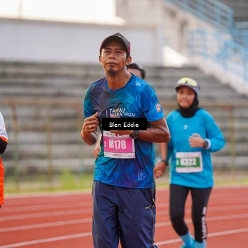 Runner Photo 4700405