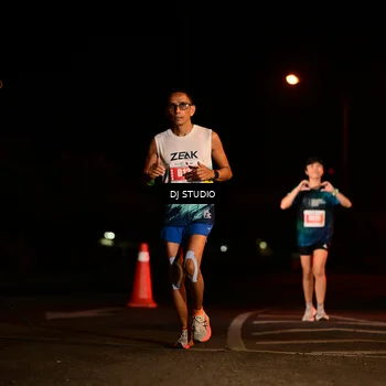 Runner Photo 4700420