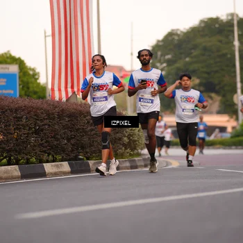 Runner Photo 4700455