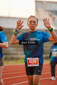 Runner Photo 4700468