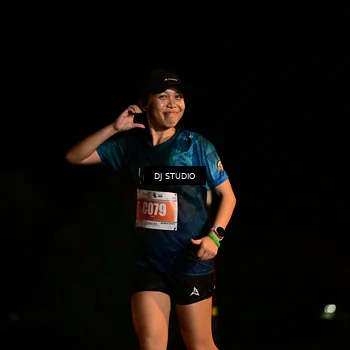 Runner Photo 4700473