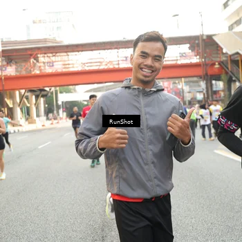 Runner Photo 4700525