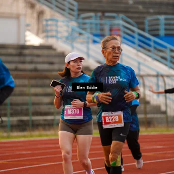 Runner Photo 4700537