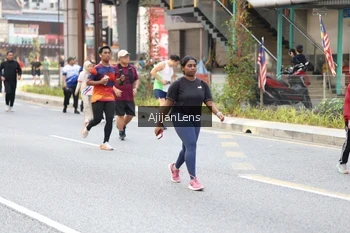 Runner Photo 4700552