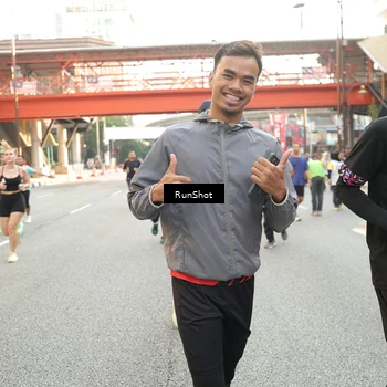 Runner Photo 4700562