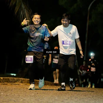 Runner Photo 4700565