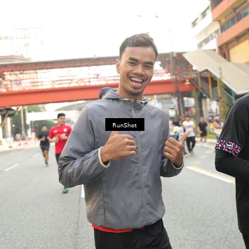 Runner Photo 4700581