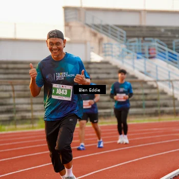 Runner Photo 4700599
