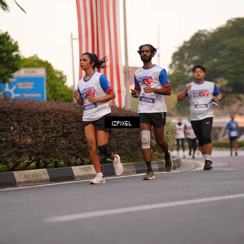 Runner Photo 4700615