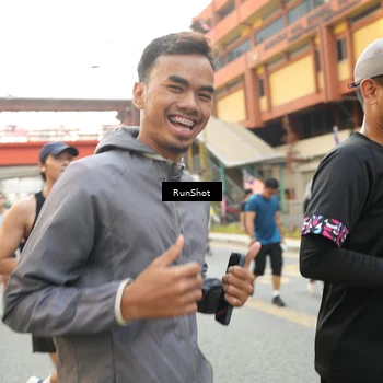 Runner Photo 4700636
