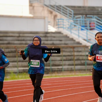 Runner Photo 4700638