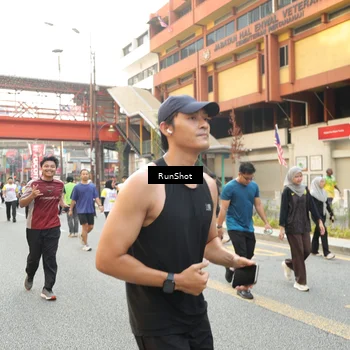 Runner Photo 4700641