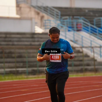 Runner Photo 4700648