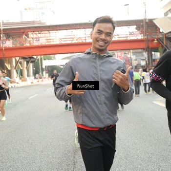 Runner Photo 4700657
