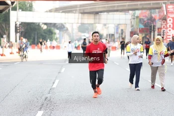 Runner Photo 4700662
