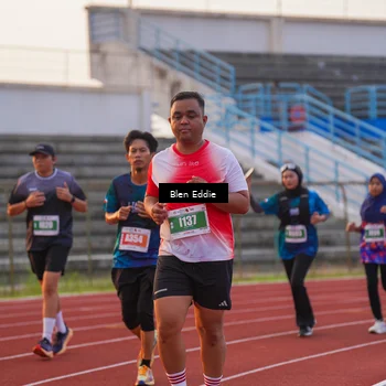 Runner Photo 4700664