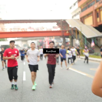Runner Photo 4700668