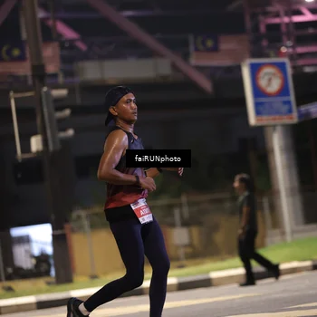 Runner Photo 4700673
