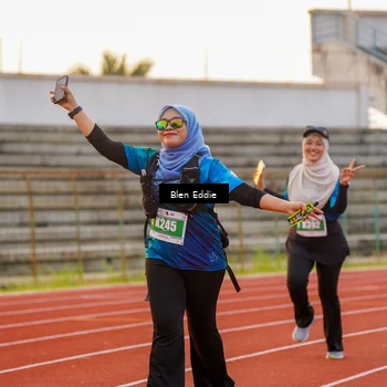 Runner Photo 4700675