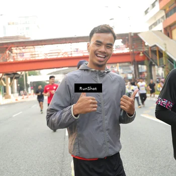 Runner Photo 4700680