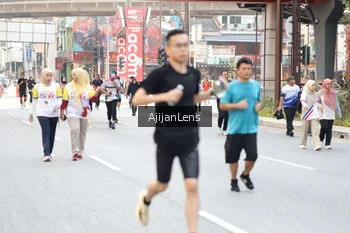 Runner Photo 4700687