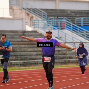 Runner Photo 4700688