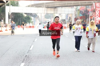Runner Photo 4700689