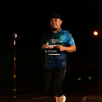 Runner Photo 4700735