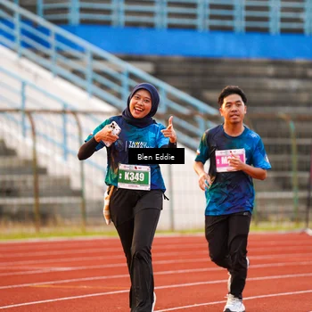 Runner Photo 4700743