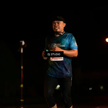 Runner Photo 4700744