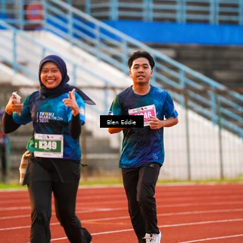 Runner Photo 4700748