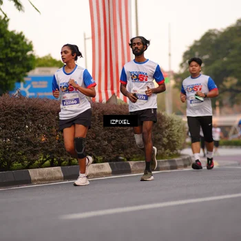 Runner Photo 4700750