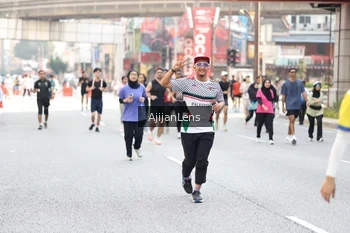 Runner Photo 4700782