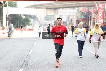 Runner Photo 4700784