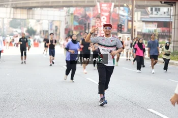 Runner Photo 4700793