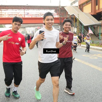 Runner Photo 4700869