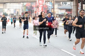 Runner Photo 4700870