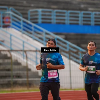 Runner Photo 4700873