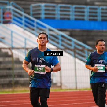 Runner Photo 4700881