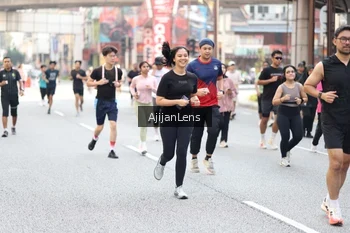 Runner Photo 4700924