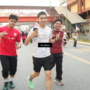 Runner Photo 4700935