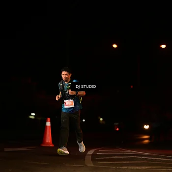 Runner Photo 4700945