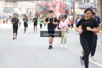 Runner Photo 4700960
